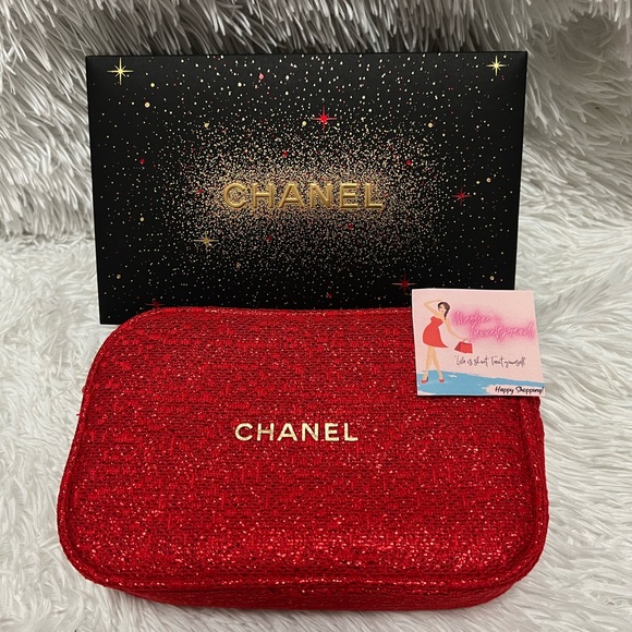 Chanel Red Holiday Pouch - Picture 1 of 5